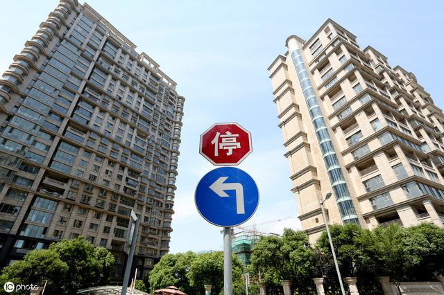 叶檀最新谈楼市，小巷深处的独特风景与隐藏的特色小店揭秘