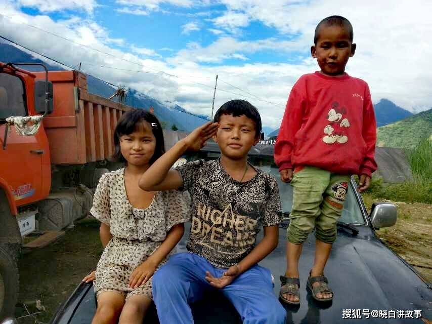 假如幸福来临演员表揭秘，心灵之旅启程，自然美景中的情感流露