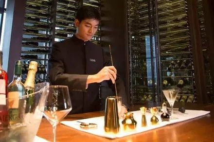 张海宇最新小品，小巷美食店中的秘密