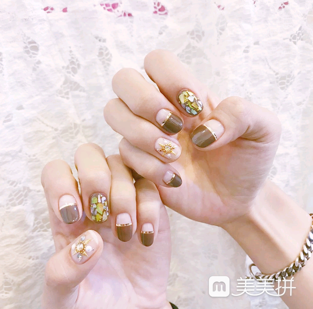 最新美甲款式图片及其制作指南